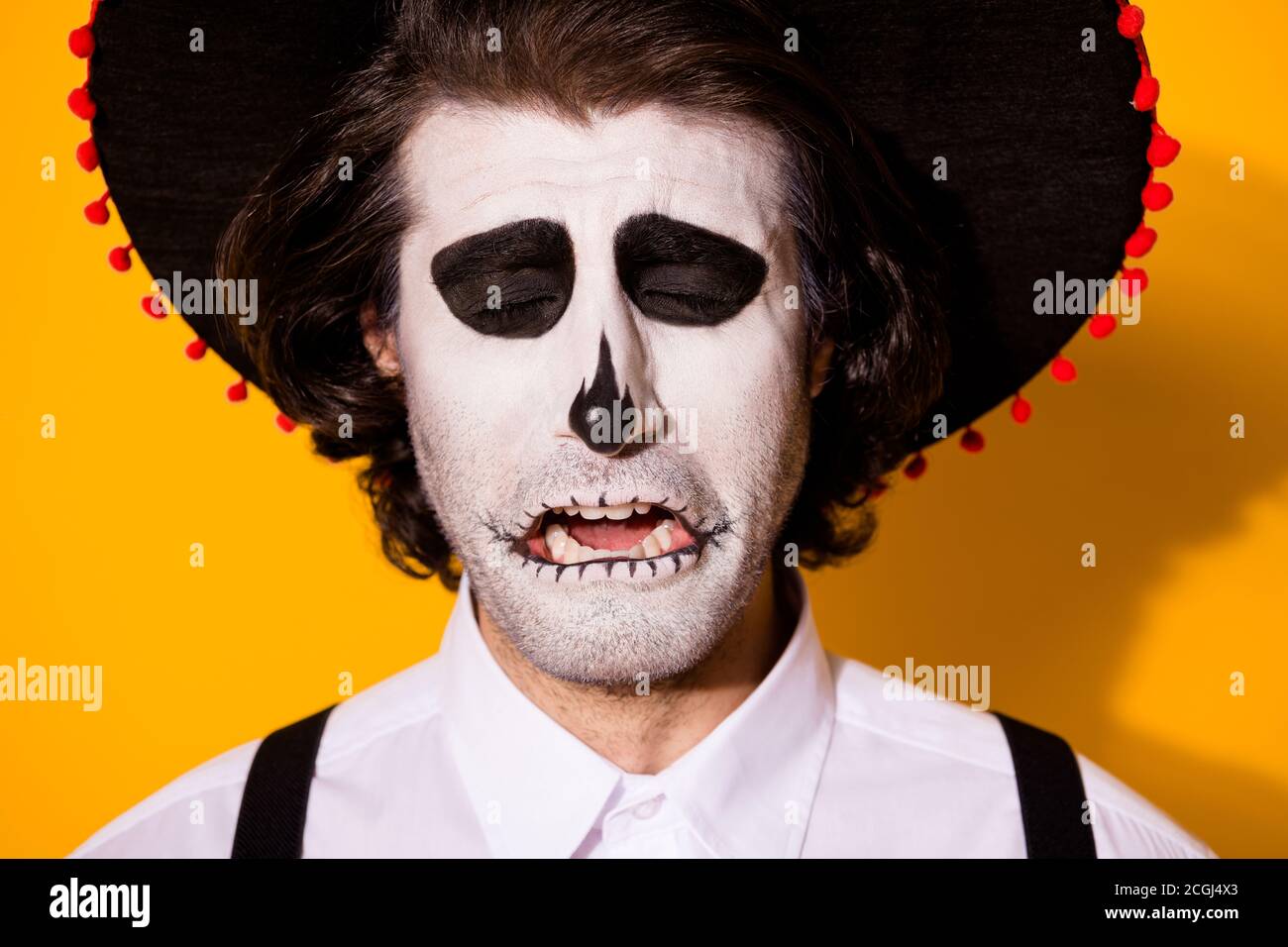 Photo of creepy sad mime guy eyes closed crying desperate hopeless