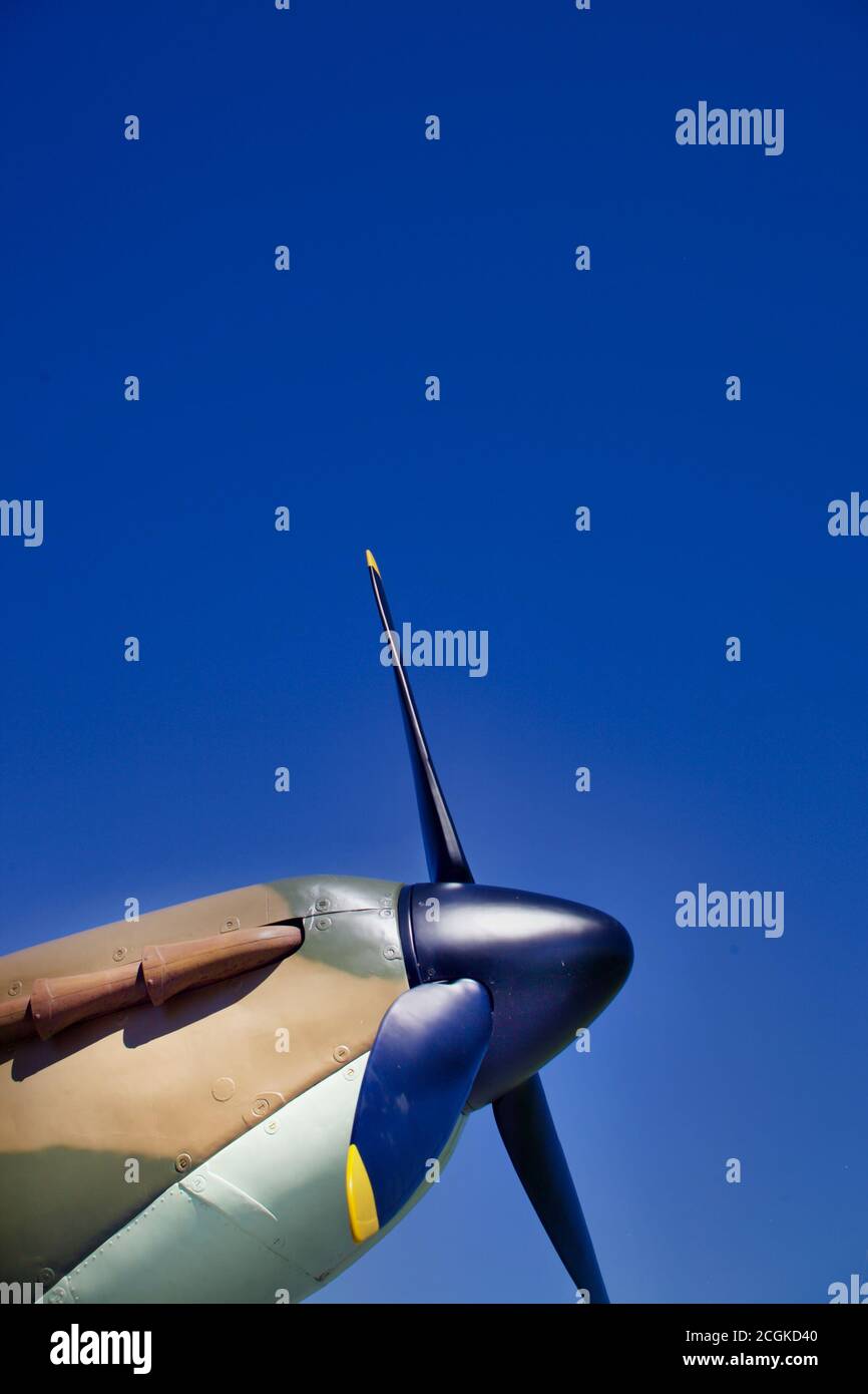 Spitfire propeller hi-res stock photography and images - Alamy