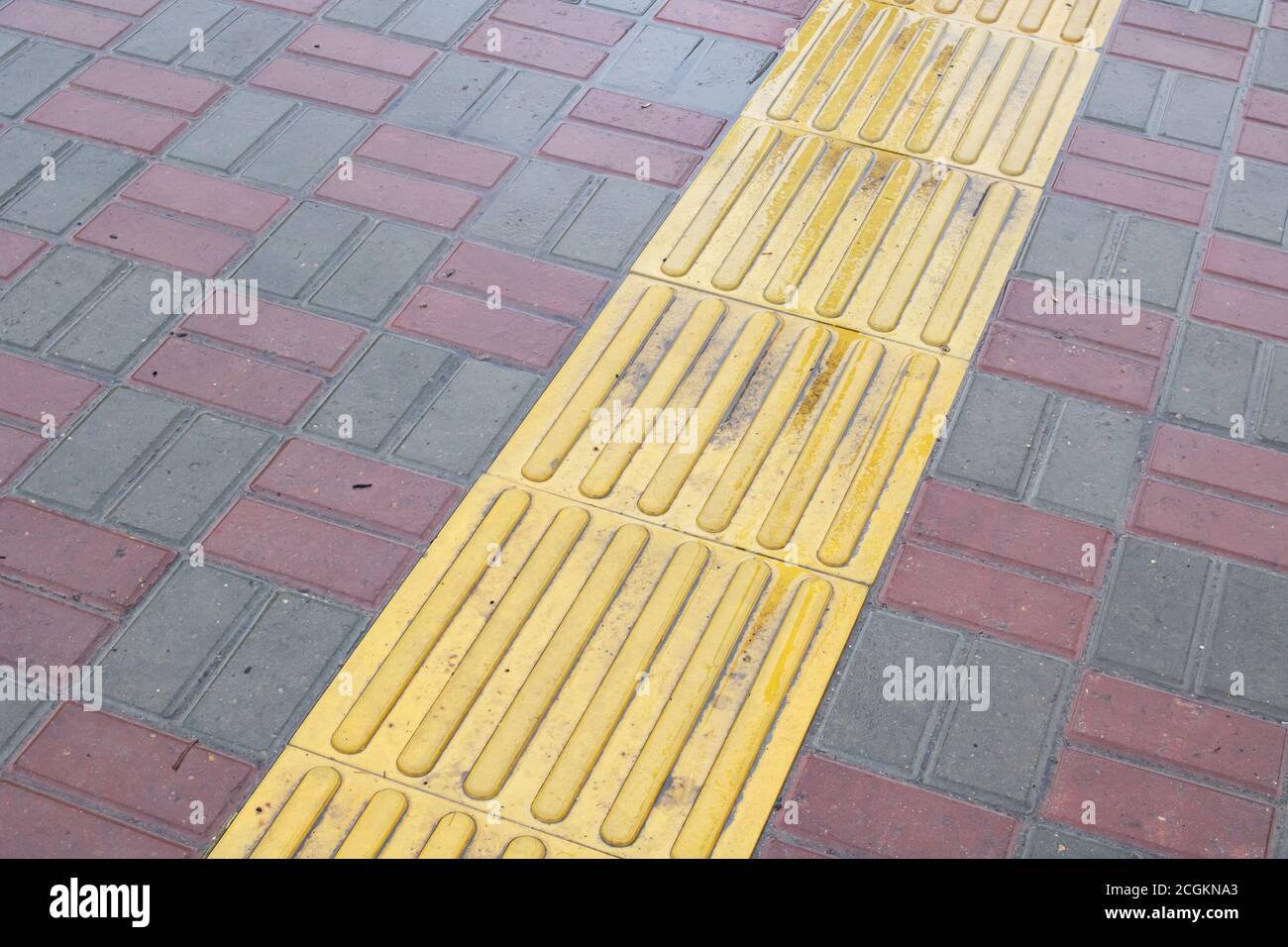 Bus stop marking on road hires stock photography and images Alamy