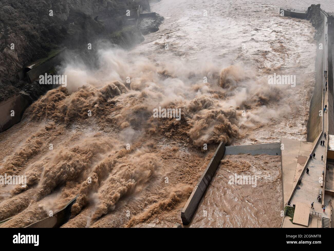 Sanmenxia. 11th Sep, 2020. Photo taken on Sept. 11, 2020 shows the Sanmenxia water control project in central China's Henan Province. Credit: Hao Yuan/Xinhua/Alamy Live News Stock Photo