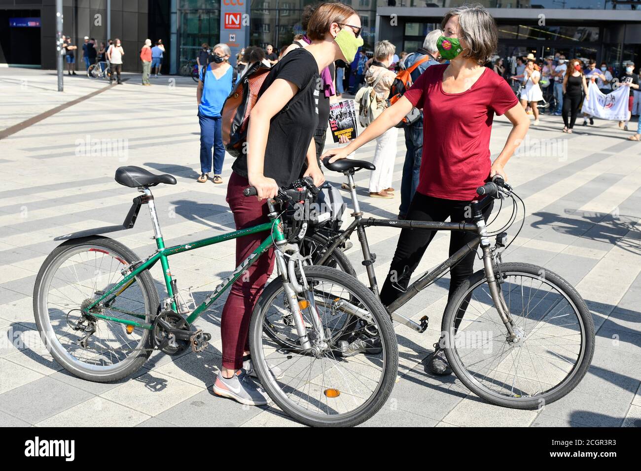 Vienna, Austria. 12th Sep, 2020. Demonstration for a human asylum policy. Moria is in ashes - evacuate the camp now!  Image shows (R) Birgit Hebein, Vice Mayor of Vienna. Credit: Franz Perc / Alamy Live News Stock Photo
