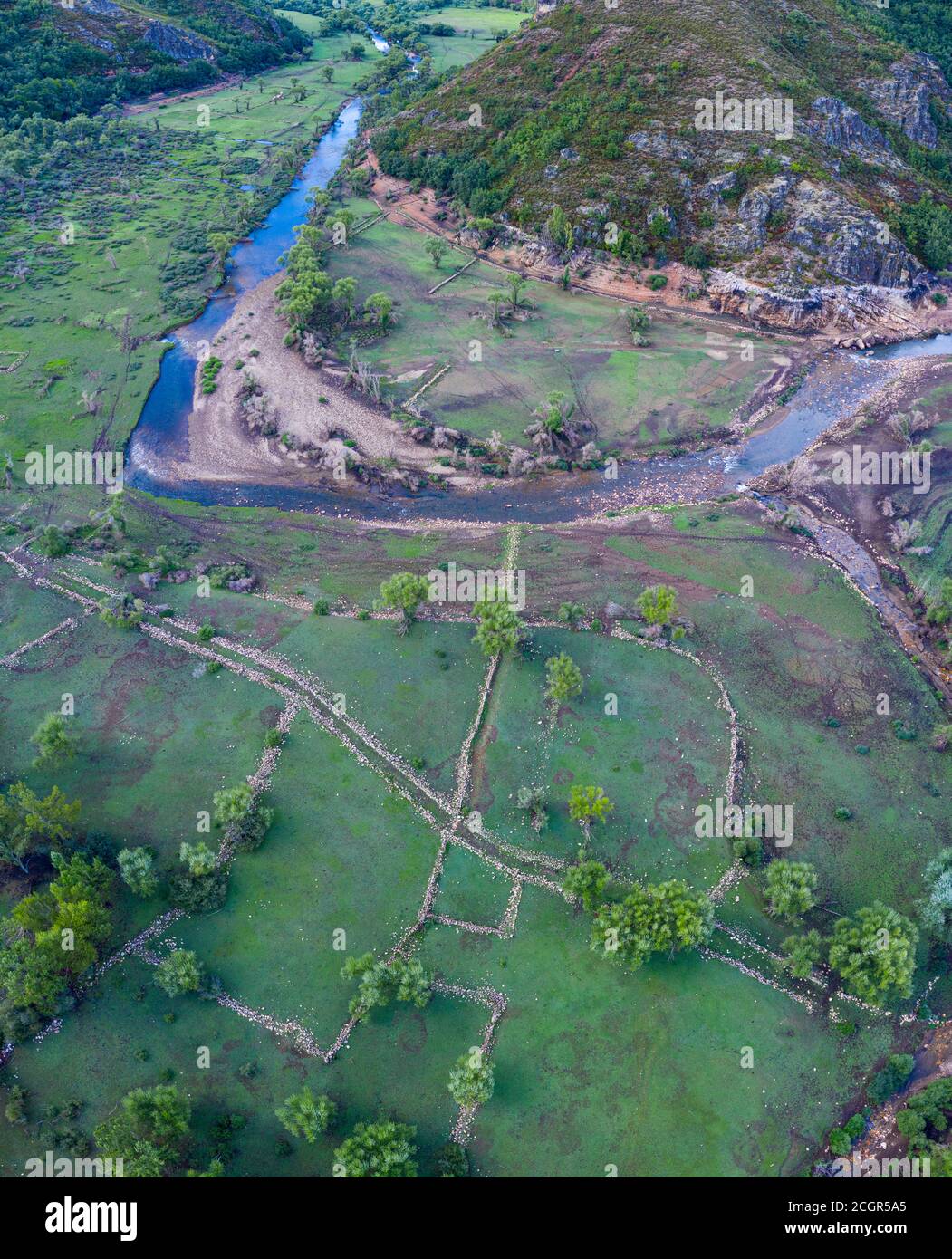 Luna River. Barrios de Luna reservoir in the Babia y Luna Natural Park in the province of Leon. Autonomous Community of Castilla y Leon, Spain, Europe Stock Photo