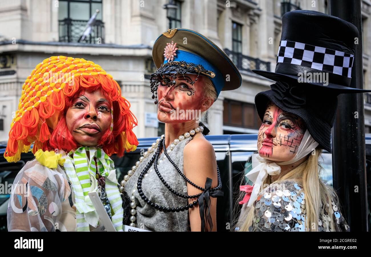 Mayfair, London, UK, 22 Jun 2019. Models pose in an extravagant flashmob fashion show for designer Pierre Garroudi in the streets of Mayfair Stock Photo