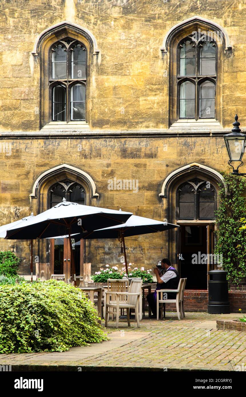 outdoor restaurant Cambridge, England Stock Photo Alamy