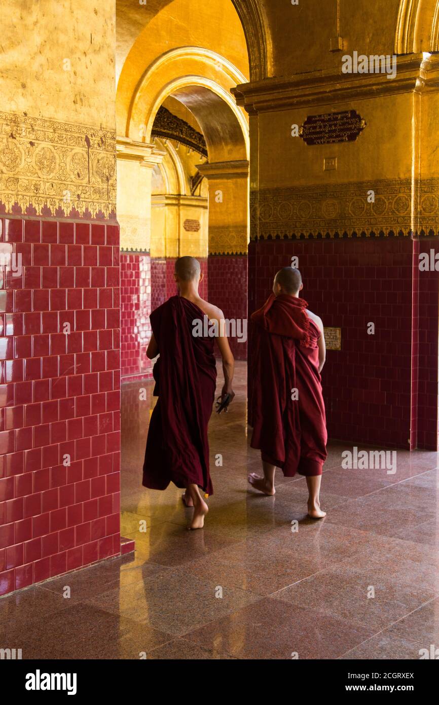 The Mahamuni Buddha Temple, Mandalay, Myanmar (Burma)12/12/2015 interiors Stock Photo