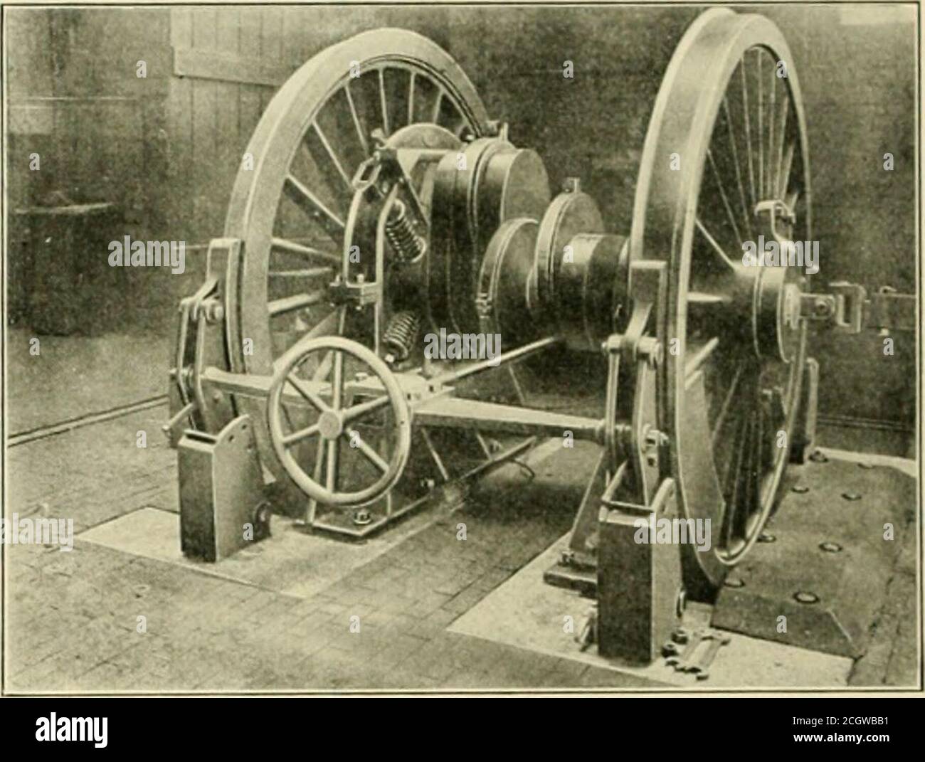 Connecting rod weights hires stock photography and images Alamy