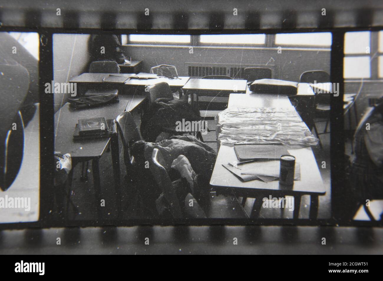 Empty school desk 1970s hi-res stock photography and images - Alamy