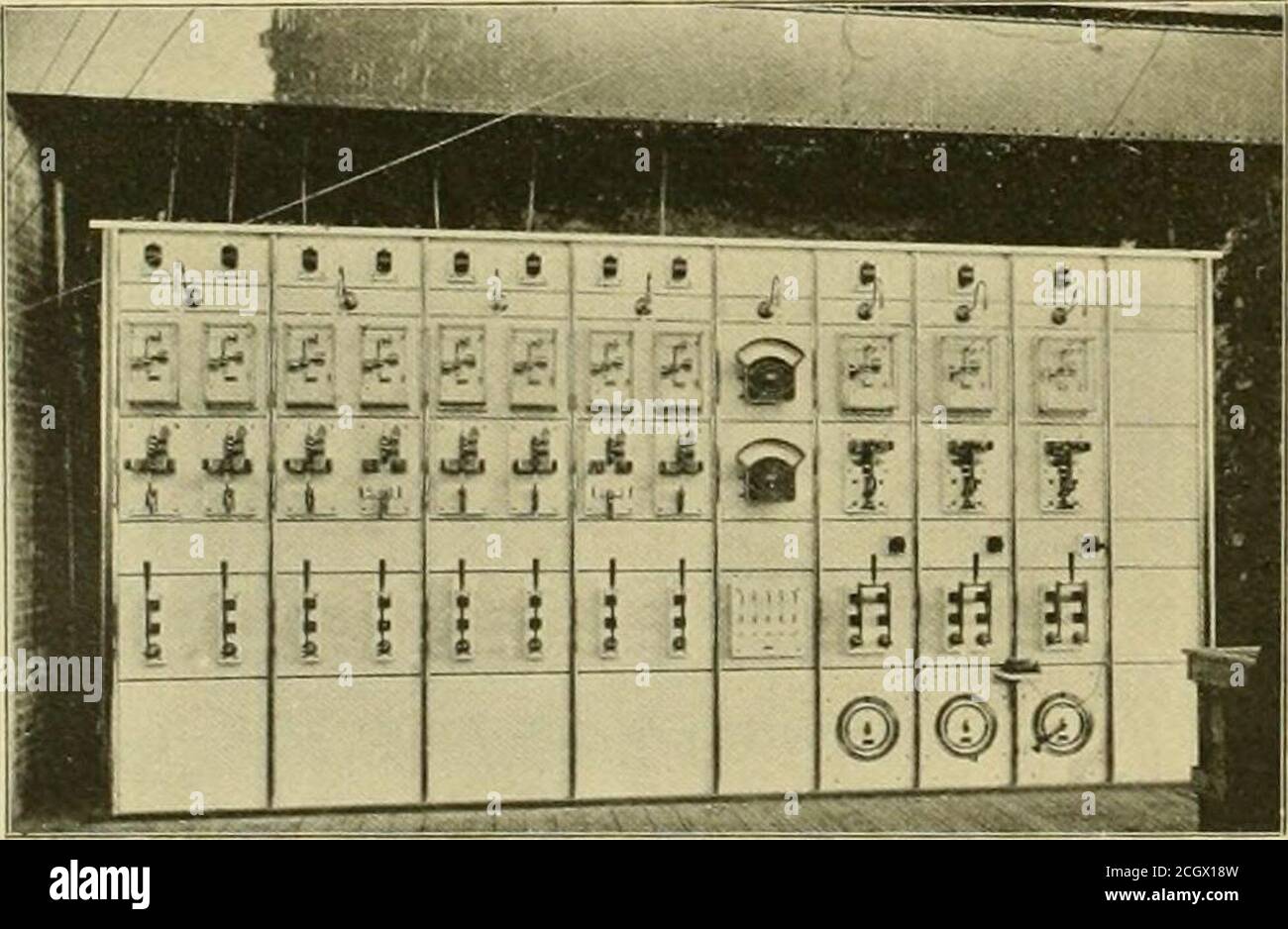 . The street railway review . pipe, between each engine and its