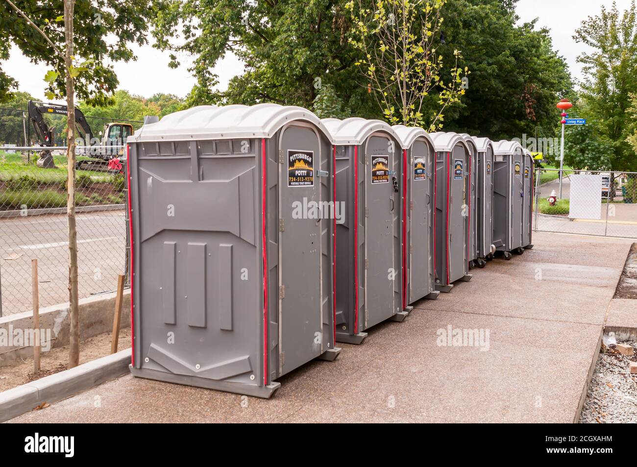 A line of porta johns owned by Pittsburgh Potty at a construction site ...