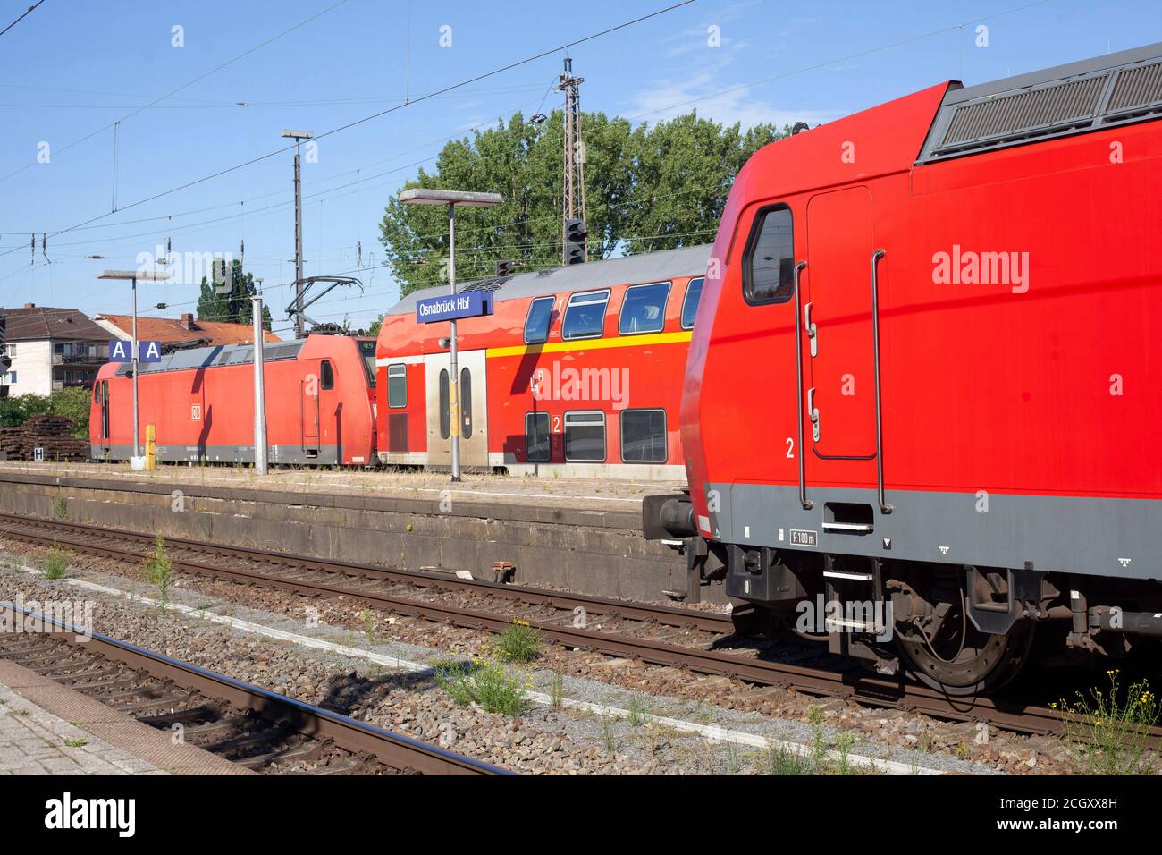 Red local trains at the Osnabrück Central Station, Osnabrück, Lower Saxony, Germany, Europe Stock Photo