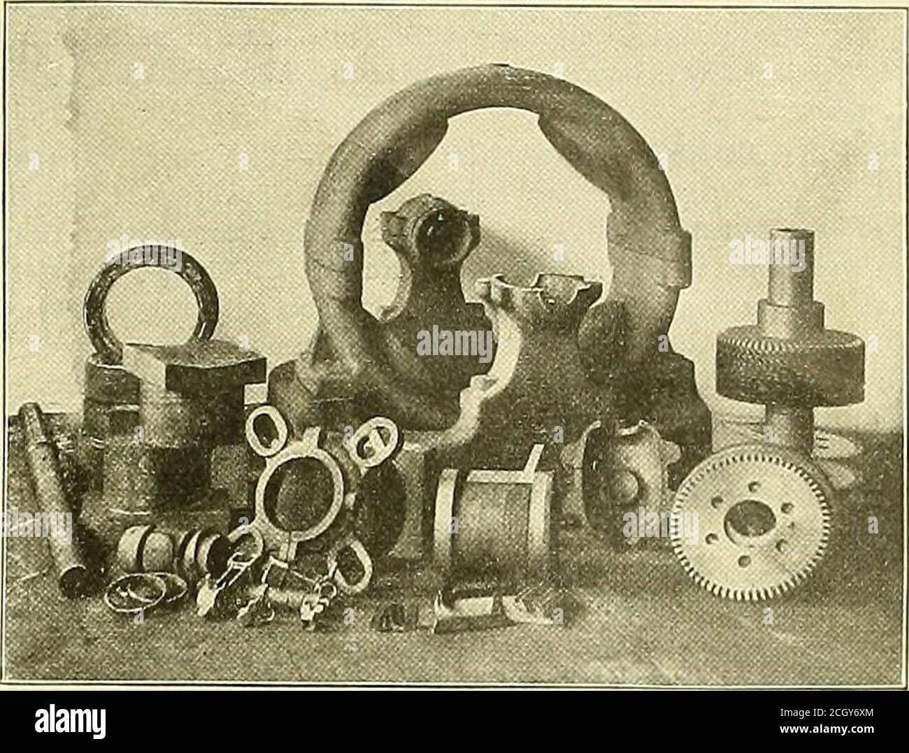 Electric railway gazette . FIG. I.—GENERATOR WITH ARMATURE AND BRUSHES  REMOVED. which has very short radial projections, faced off tomake good  magnetic contact; this construction allowsthe removal of any magnet core