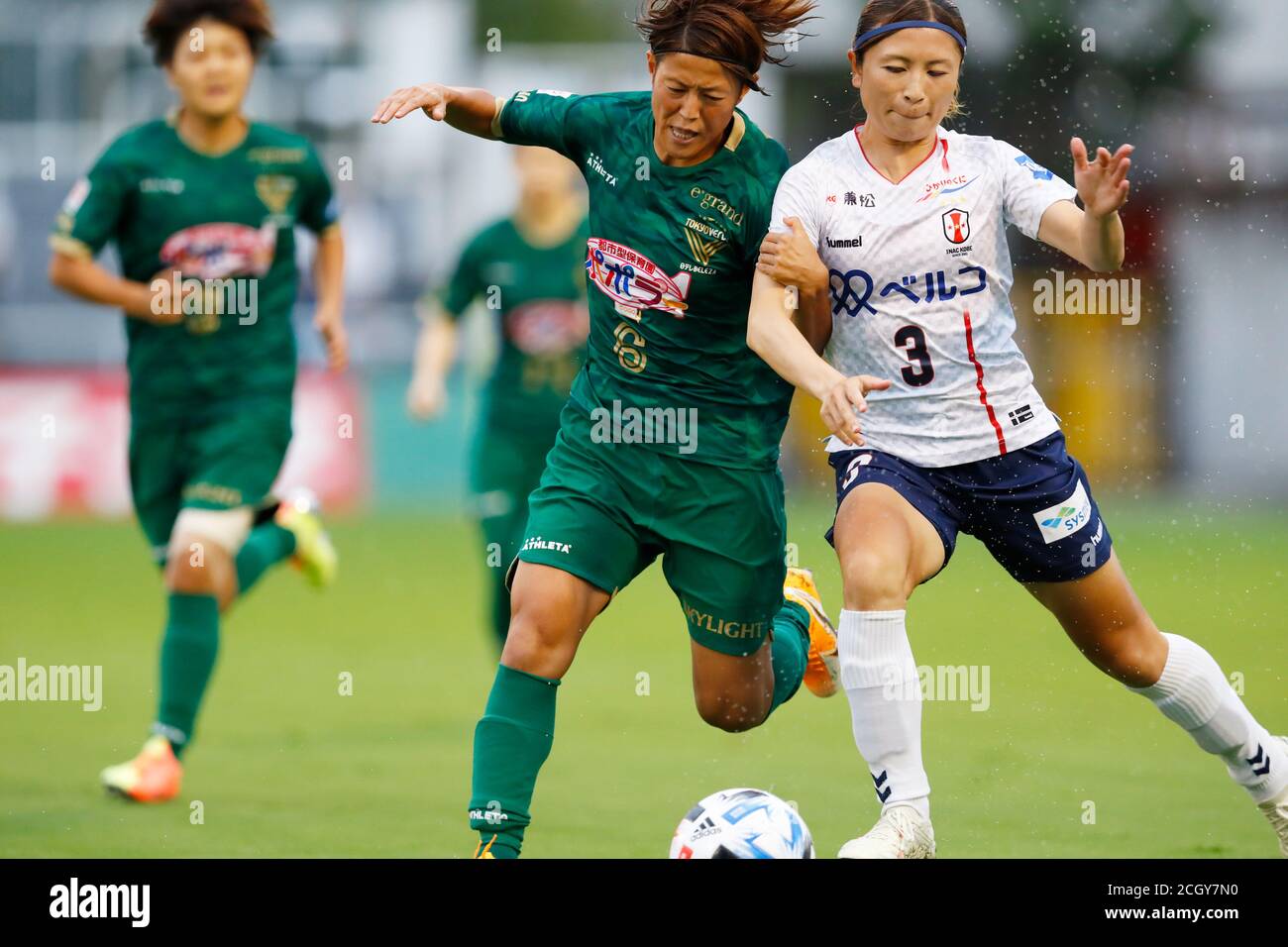 Ajinomoto Field Nishigaoka Tokyo Japan 12th Sep L To R Saori Ariyoshi Beleza Aya Sameshima Leonessa September 12 Football Soccer Plenus Nadeshiko League Division 1 Between Nippon Tv