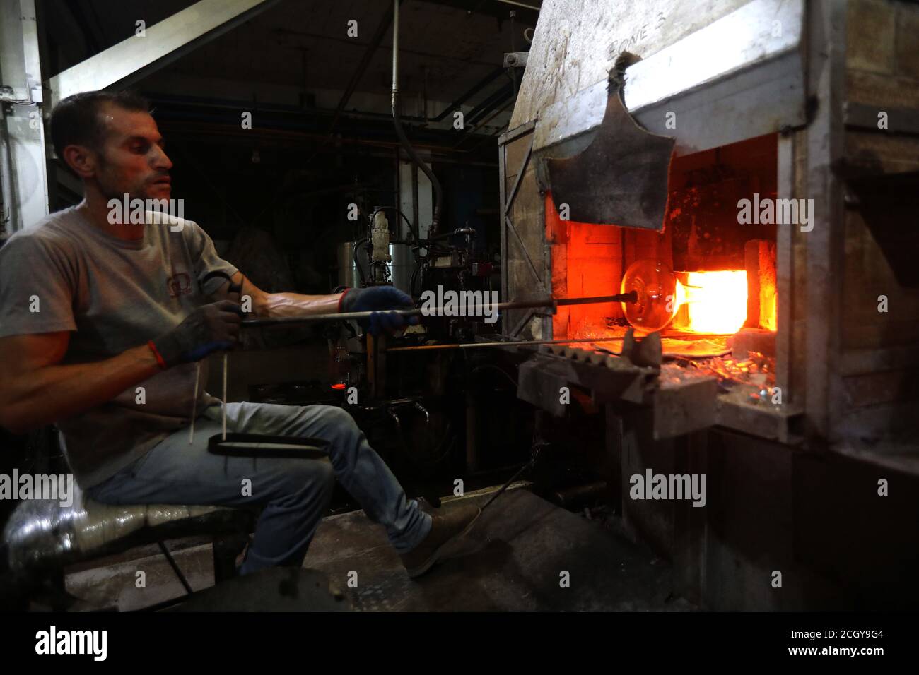 190 factory hires stock photography and images Alamy