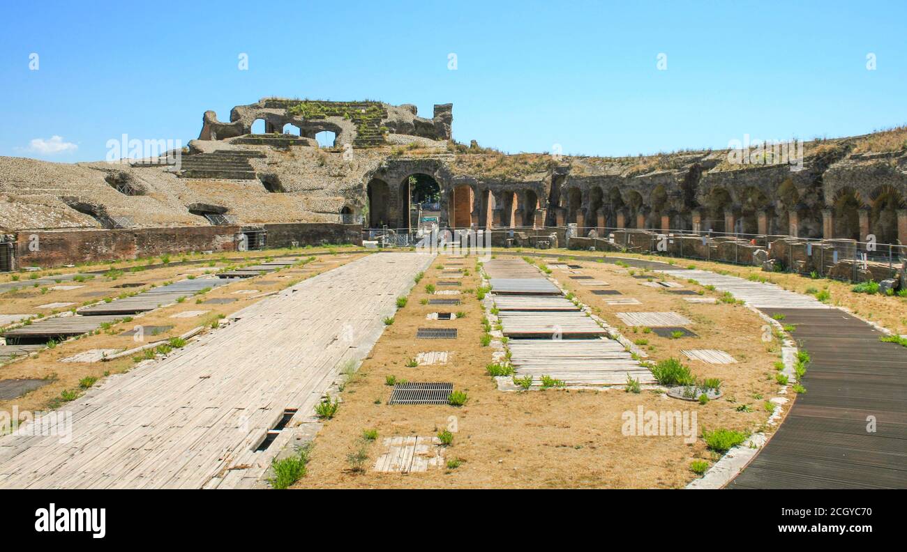 Santa Maria Capua a Vetere, Province of Caserta, Campania, Italy, Europe. The Campanian amphitheatre (Anfiteatro Campano) of Santa Maria Capua Vetere, the anciet Capua, is the second largest of such monuments in ancient Italy after the Colosseum. It was built between the end of the first and the beginning of the second century AD. Stock Photo