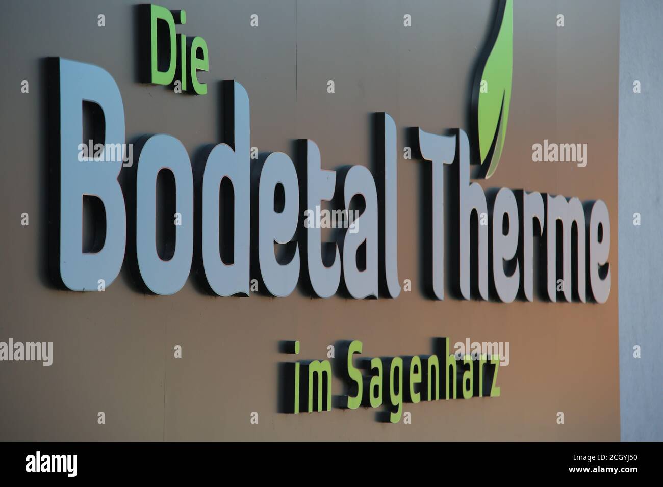 Thale, Germany. 11th Sep, 2020. The lettering "Die Bodetal Therme im Sagenharz" is located at the Bodetal Therme health and spa centre. The Bodetal Therme health and spa centre was reopened on 12.09.2020 after the Covid-19 closure and comprehensive renovation. Credit: Matthias Bein/dpa-Zentralbild/ZB/dpa/Alamy Live News Stock Photo