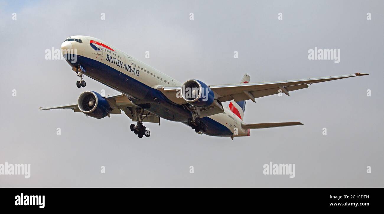 British Airways Boeing 777 G-STBE on final approach to London-Heathrow Airport LHR Stock Photo