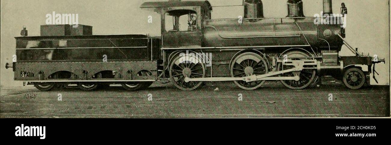 . Locomotive engineering : a practical journal of railway motive power and rolling stock . a 2; ^ !« p p w P 2; m 0 w &gt; ^ H n U ^ S n n Oij () ii) n S J S &lt;1 X » H-l (/) H w 2: -s- u &lt; &lt; Q to 2: &lt; t/l H Q &lt; u. LOCOMOTIVE ENGINEERING. July, 1808. American Locomotives for Egypt. The two locomotives hereby shown arerepresentatives of two orders recentlyfilled by the Baldwin Locomotive Worksfor the Egyptian Government. The Gov-ernment was in a great hurry for the lotof 8-wheel engines which were for use in The 8-wheel engine is for a 42-inchgage road and has cylinders 15 x 24inch Stock Photo