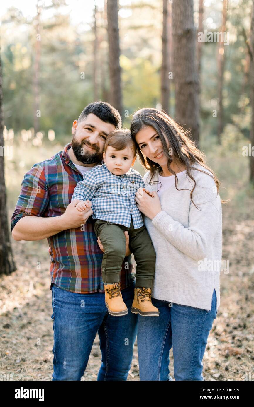 Mom dad and son outfits top