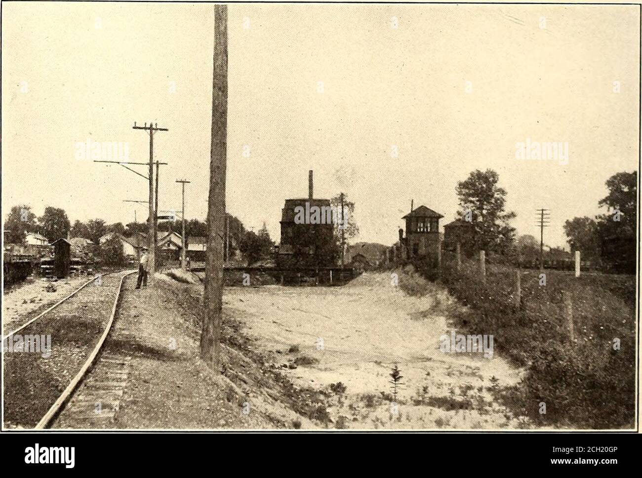 . The Street railway journal . 4 controllers and Christensen airbrakes. These cars are geared for slowerspeed than the passenger cars, and the heavierequipment will enable them to haul a numberof freight cars. The company had six Ste-phenson passenger cars and an express car,which have been repainted a uniform orangeand brought up to the standard of the newcars. In addition, the company has sevengondolas, two flat cars, three standard boxcars and three center-dump ballast cars.These are equipped with air brakes and M. B.C. couplers. A 40-ton electric locomotive isbeing built; it is to be equip Stock Photo