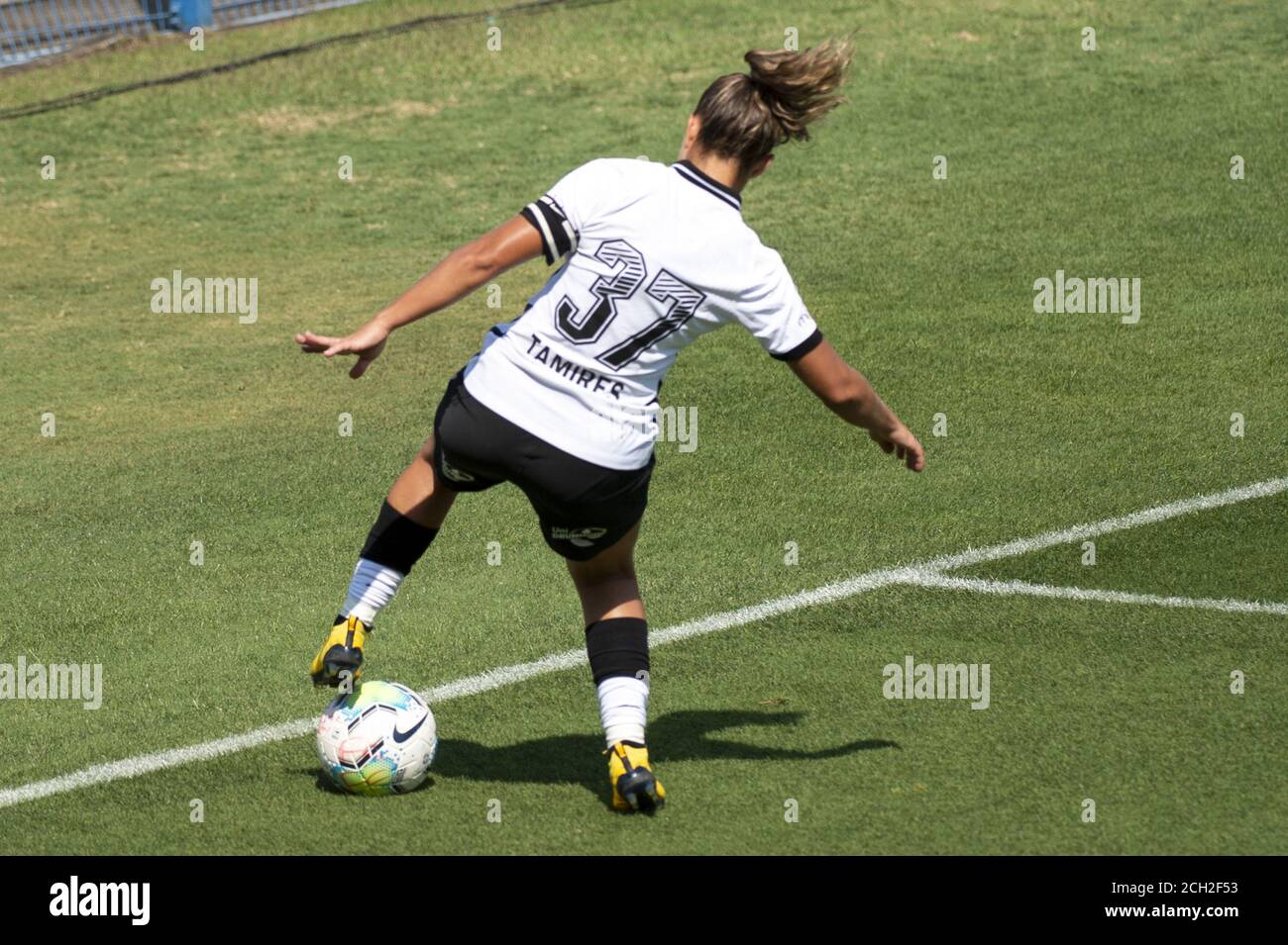 Tamires (#37 Corinthians) during the Campeonato Paulista Feminino football  match between Corinthians x Santos at Parque Sao Jorge in Sao Paulo,  Brazil. Richard Callis/SPP Credit: SPP Sport Press Photo. /Alamy Live News