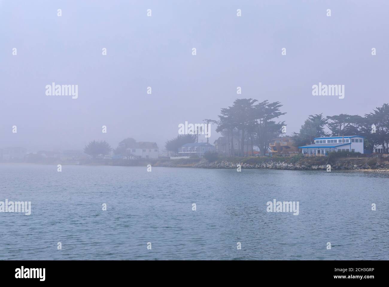 Half moon bay in fog hi-res stock photography and images - Alamy