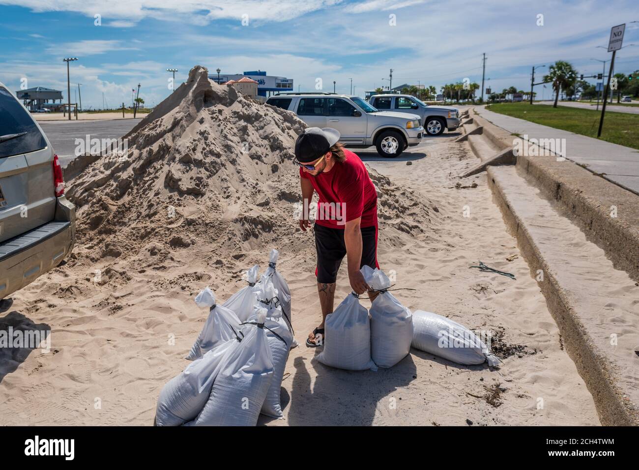 Hurricane preparation, sandbag station for flooding prior to Hurricane Sally, Long Beach, Mississippi, USA. Stock Photo