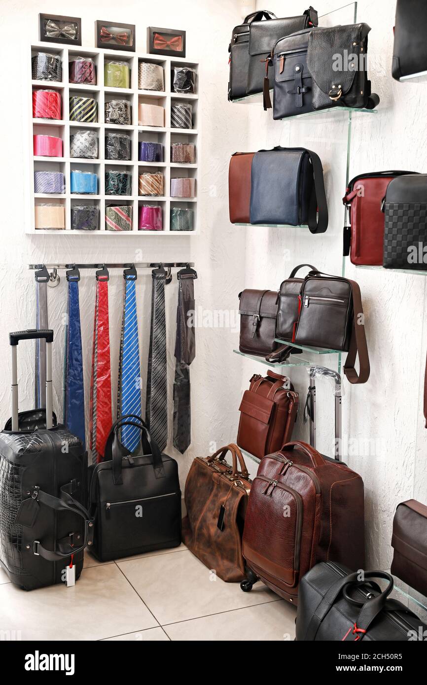 Top Bag Manufacturers in Dharavi - Best College Bag Manufacturers - Justdial