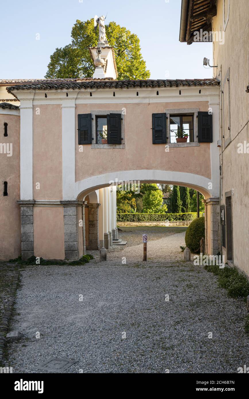 Strassoldo church italy hi-res stock photography and images - Alamy
