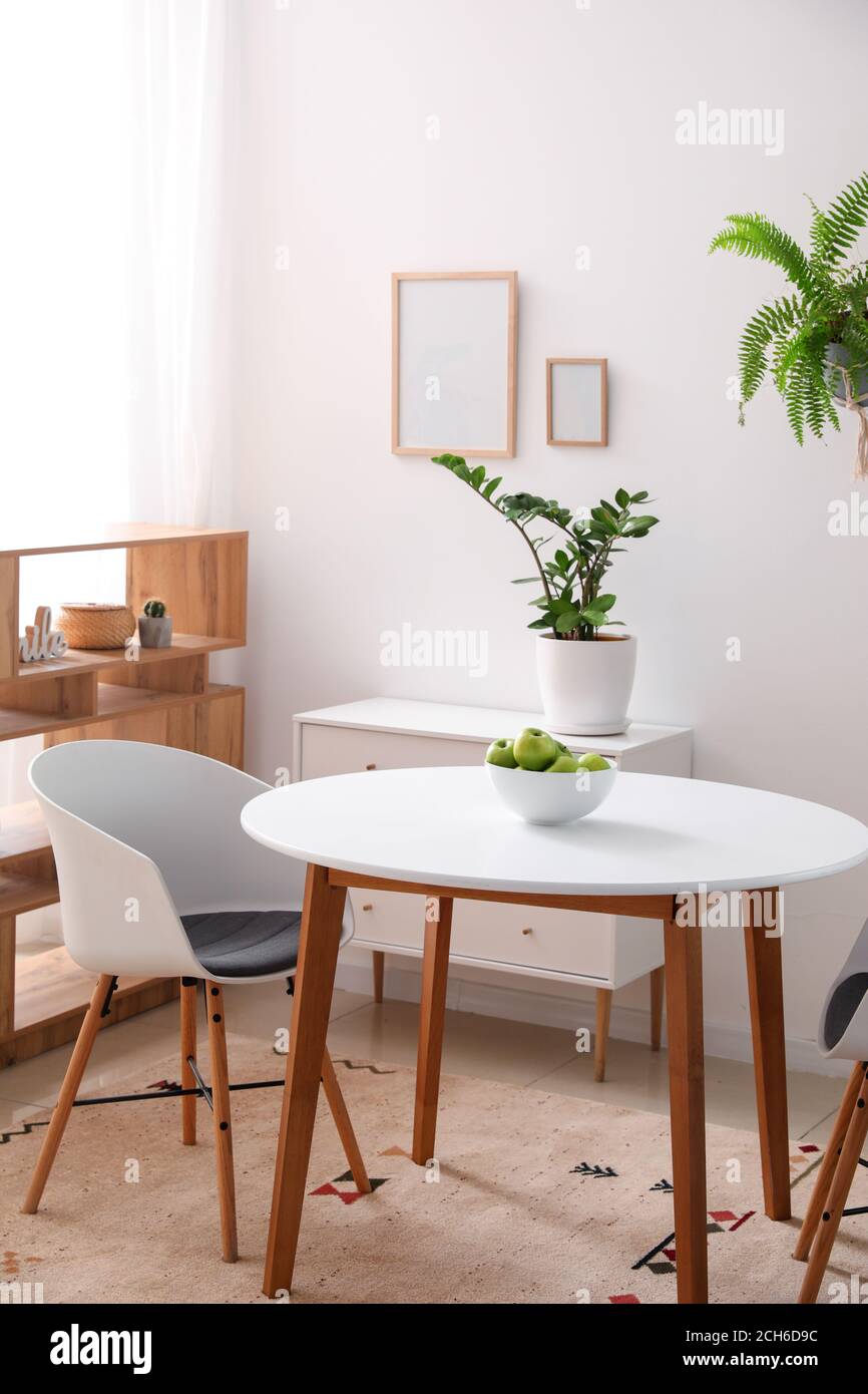 Interior of modern stylish dining room Stock Photo - Alamy