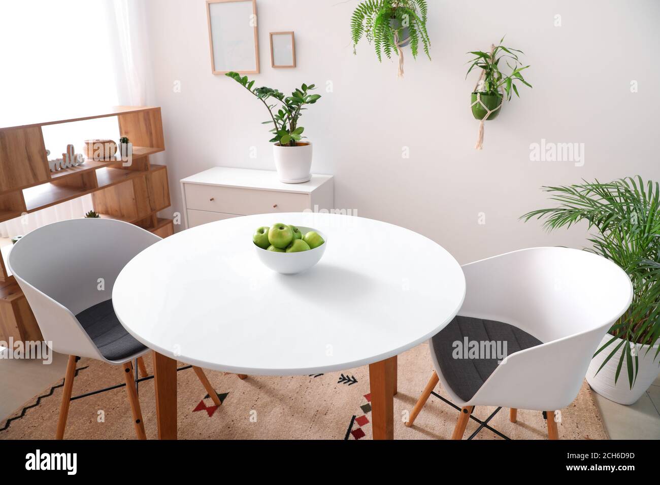 Interior of modern stylish dining room Stock Photo - Alamy