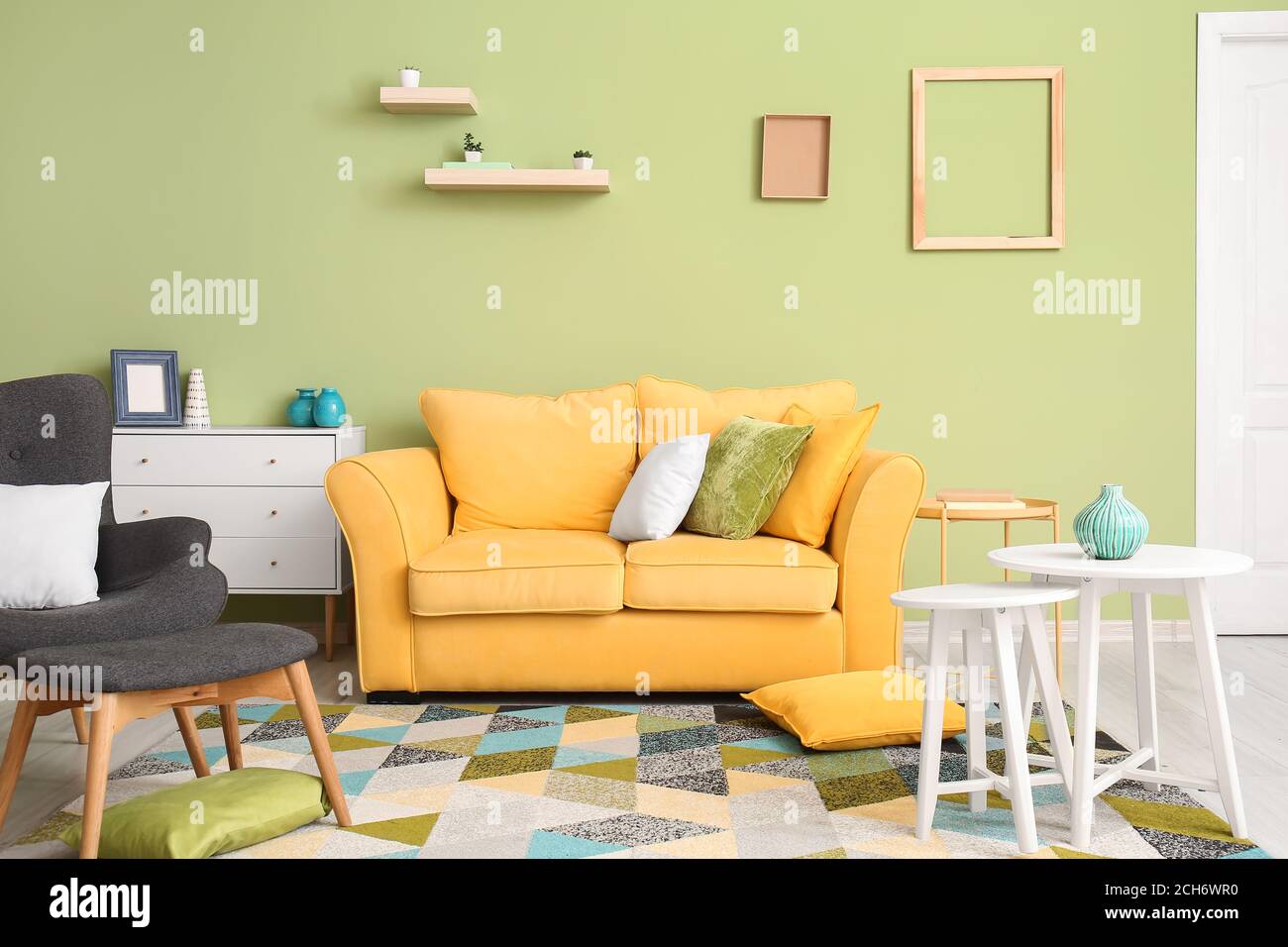 Interior of modern stylish living room Stock Photo - Alamy