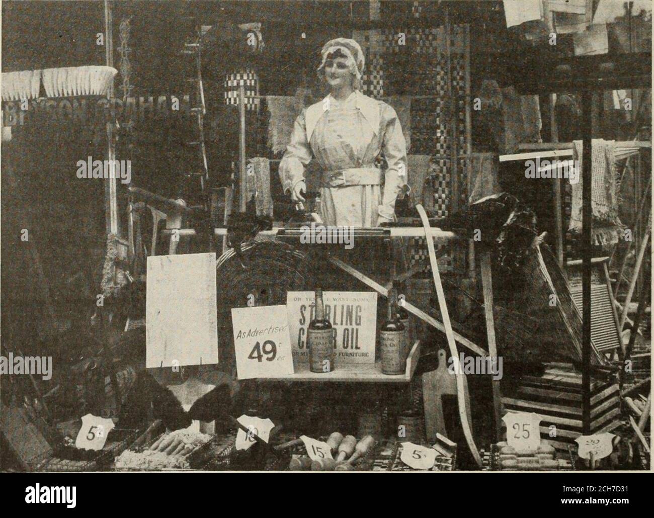 Canadian Grocer January June 1921 Vidence Thatthe One At The Low Price Is The Bettervalue The Best Colored Corn Pioducedin 1920 Was Grown In The Most Westerlybroom Corn Section It Is alamy