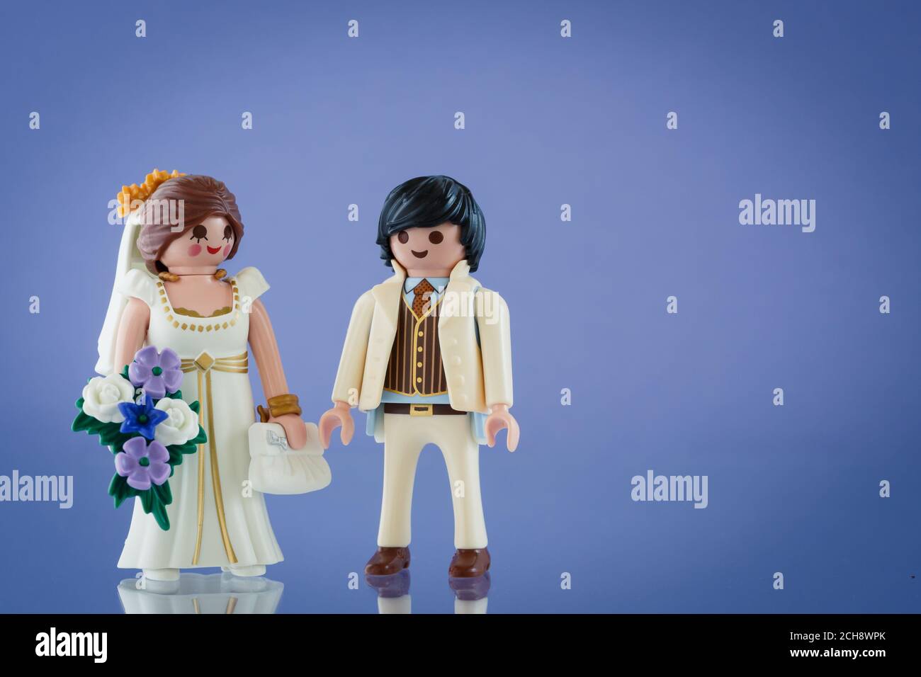 Playmobil Wedding Party Bride Groom Bridal Pair 
