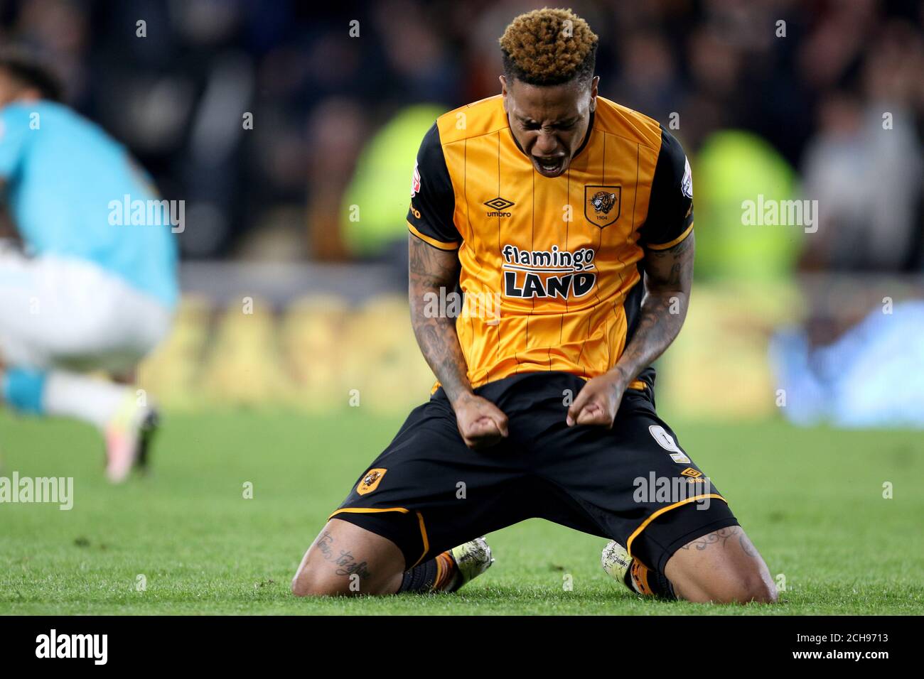 Hull City's Abel Hernandez celebrates after the final whistle at the Sky Bet Championship play off, second leg match at the KC Stadium, Hull. Stock Photo
