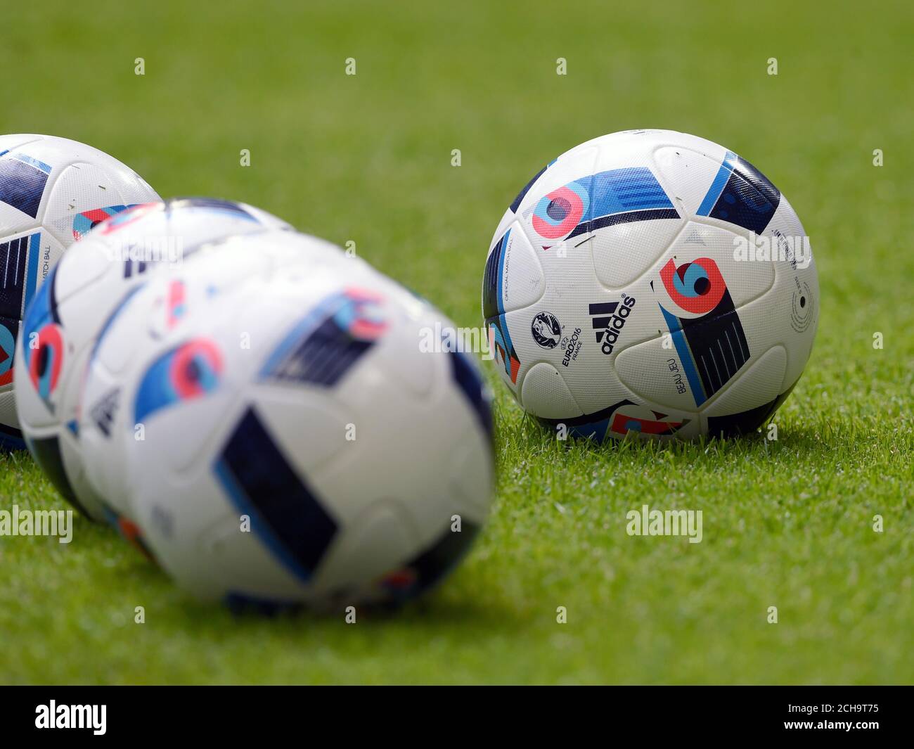Adidas football 2016 hi-res stock photography and images - Alamy