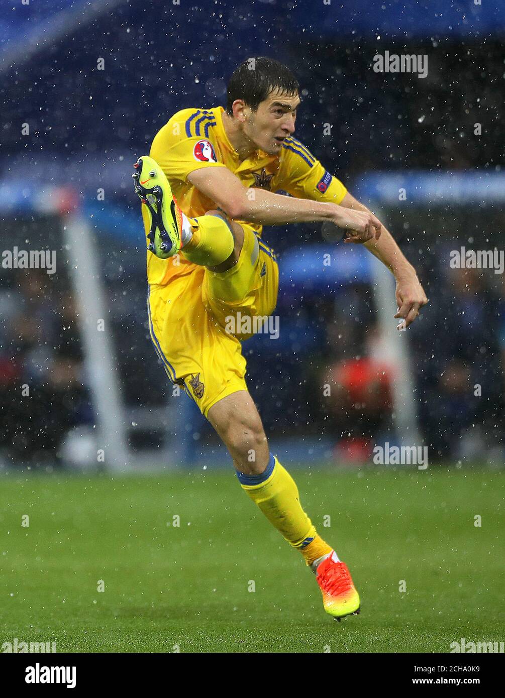 Ukraine's Taras Stepanenko Stock Photo Alamy