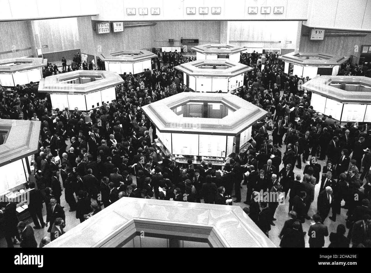 The new Stock Exchange market floor shortly after opening today. The final stage of a seven-year building programme costing £15m, it is marginally smaller than the previous one and has 16 hexagonal pitches for jobbers and price boards. Stock Photo