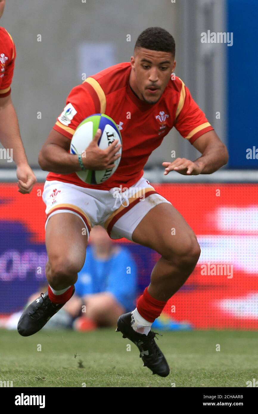 Wales' Keelan Giles during the Under 20's Rugby Union World Cup match at  the Manchester City Stadium, Manchester Stock Photo - Alamy