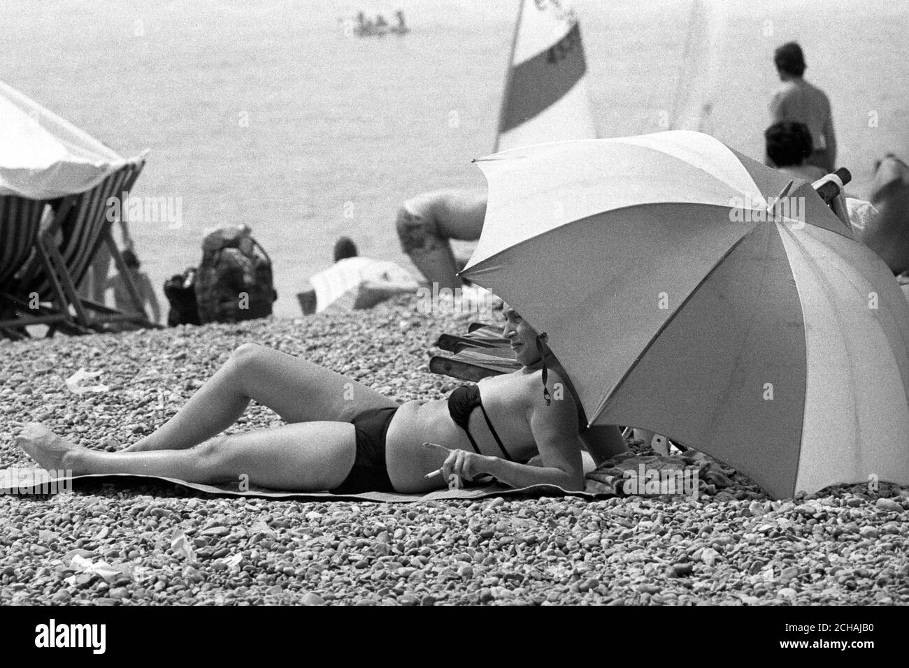 The scene on Brighton beach as temperatures soared to 80C, during June, 1976. Stock Photo