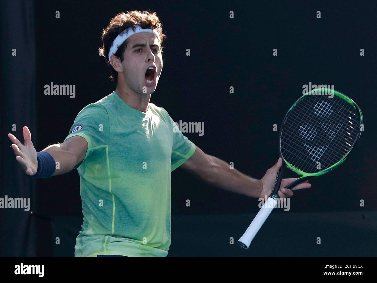 Tennis - Australian Open - Melbourne, Australia, January 16, 2018. Jaume Munar of Spain celebrates a point against Gael Monfils of France. REUTERS/Edgar Su Stock - Alamy