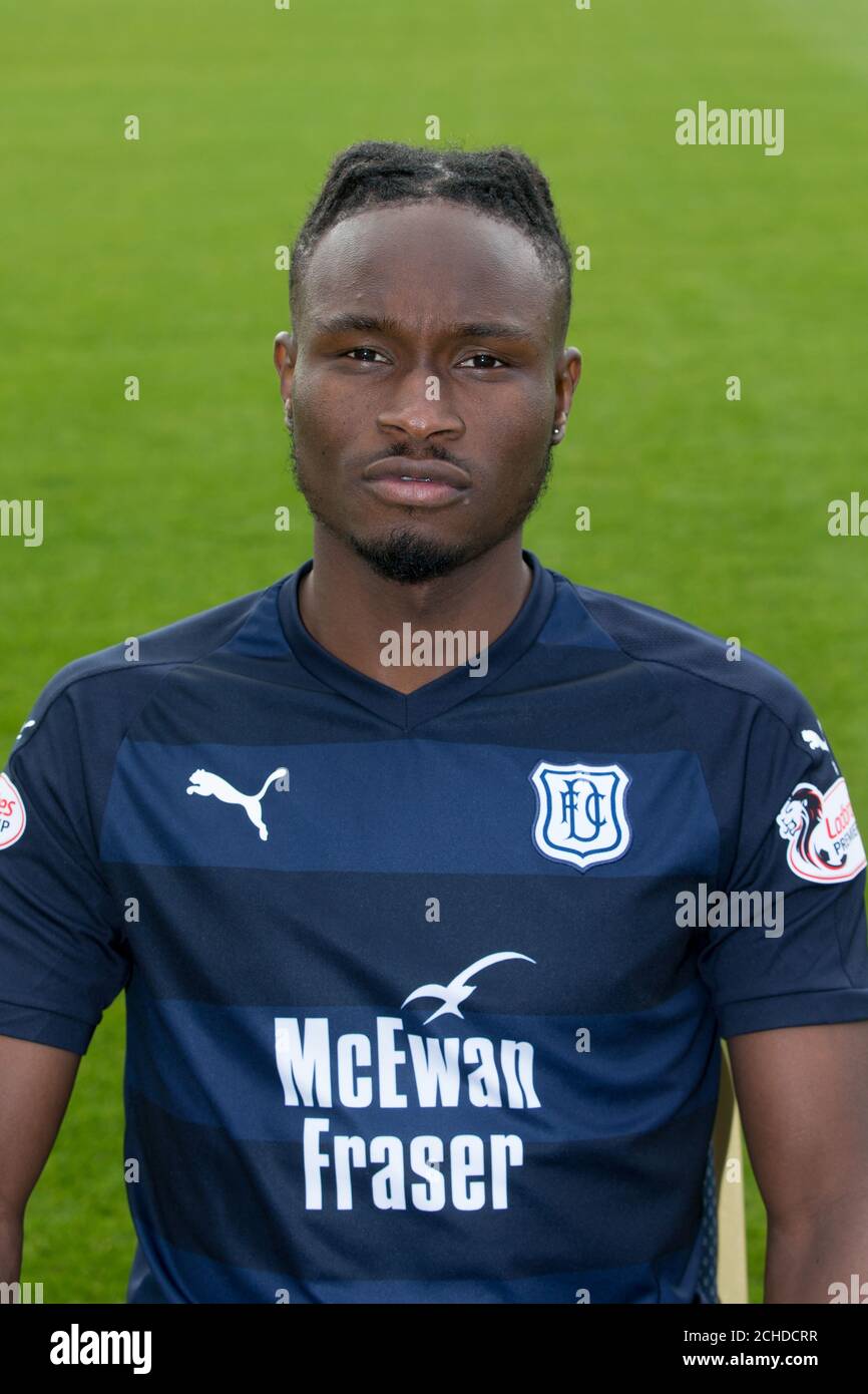 Dundee FC's Jean Mendy Stock Photo - Alamy
