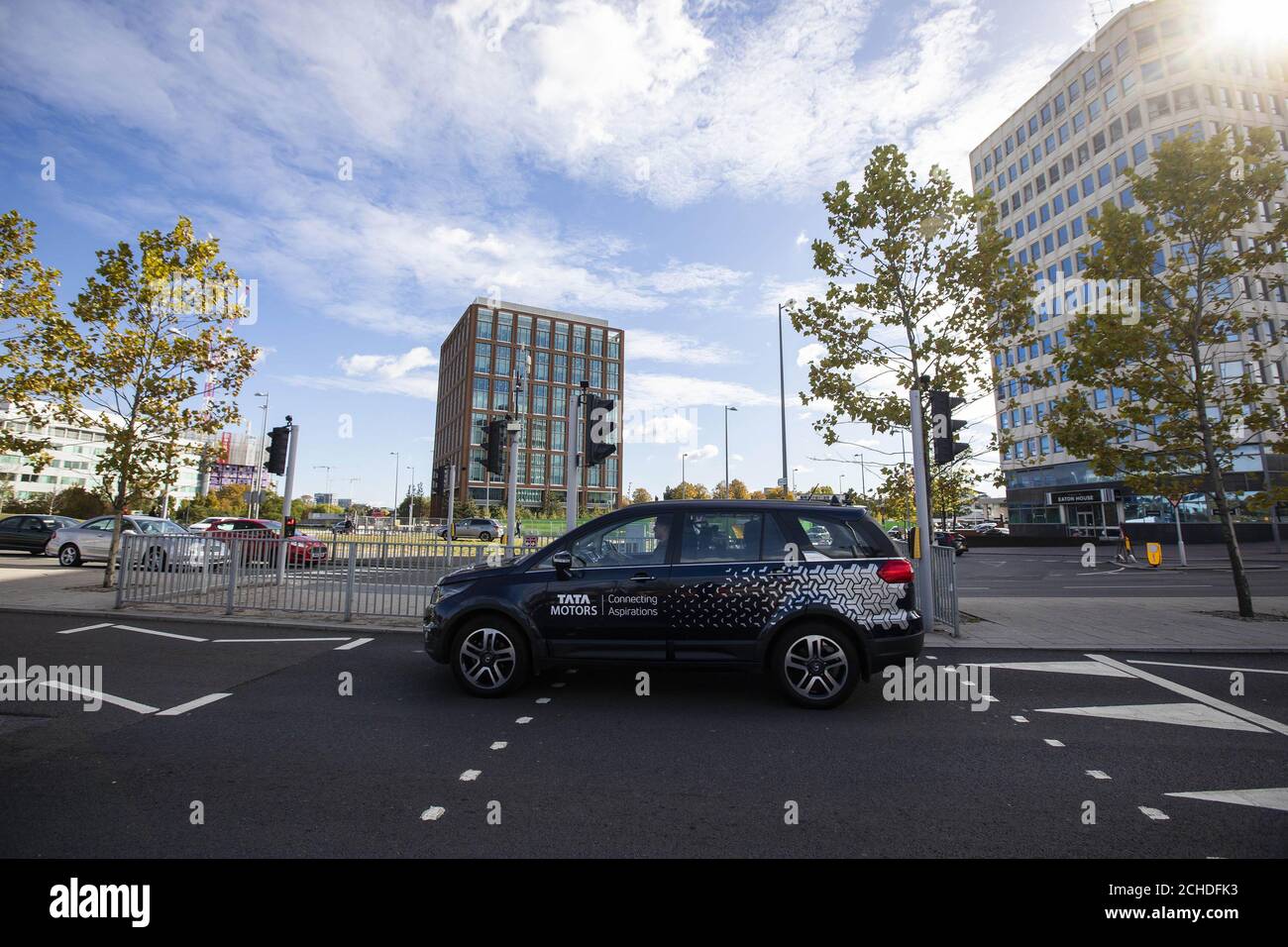 EMBARGOED TO 0001 WEDNESDAY OCTOBER 10 EDITORIAL USE ONLY A Tata Motors connected vehicle demonstrating Green Light Optimal Speed Advisory (GLOSA) in Coventry as the UK Autodrive project to trial Connected and Autonomous Vehicles (CAV) comes to a close.  Stock Photo