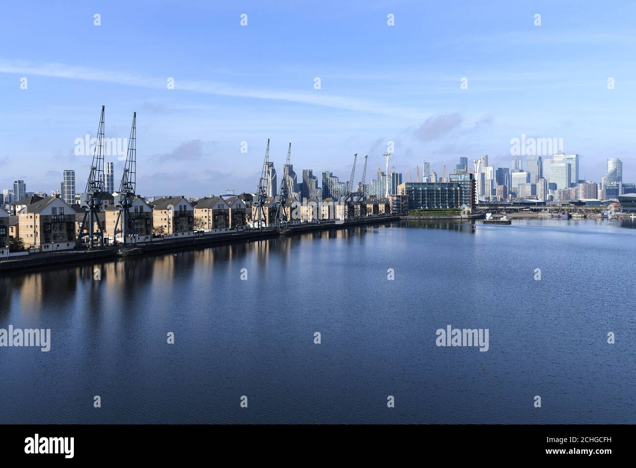 A view of the the Canary Wharf skyline and Royal Victoria Dock in ...