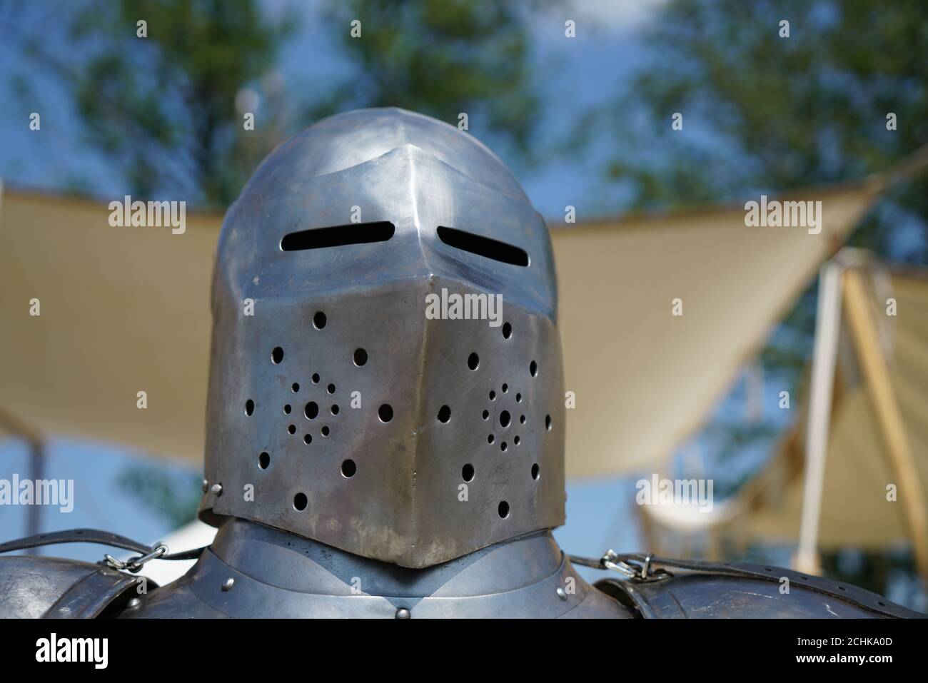 Army battle helmet hi-res stock photography and images - Alamy