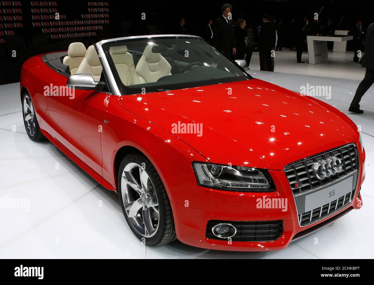 An Audi S5 convertible car is displayed during the first media day of the  79th Geneva Car Show at the Palexpo in Geneva March 3, 2009. REUTERS/Arnd  Wiegmann (SWITZERLAND Stock Photo - Alamy