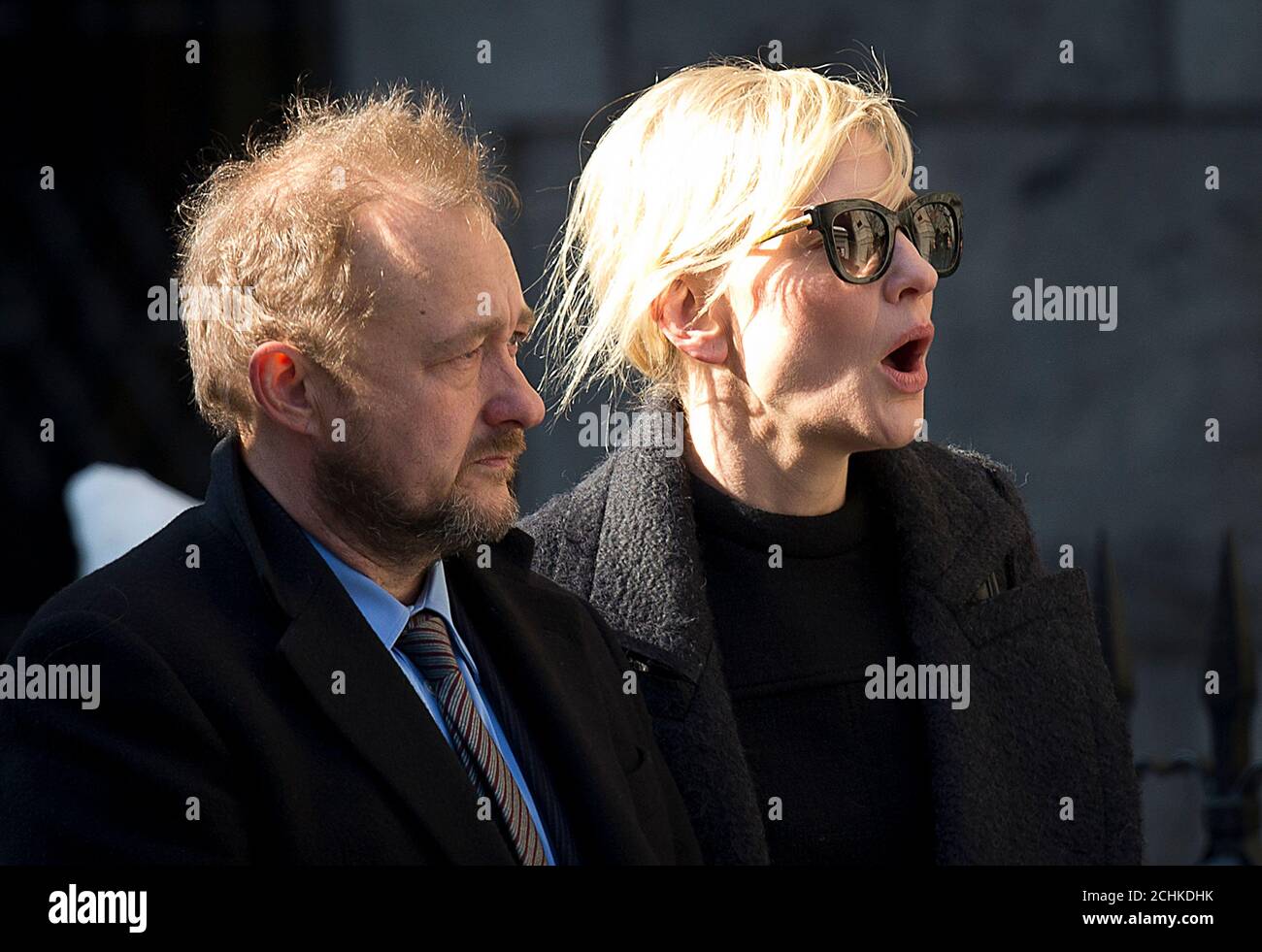 Cate Blanchett And Ignatius Upton High Resolution Stock Photography And Images Alamy She has won multiple acting awards, most notably two sags, two golden globe awards, two baftas, and an academy award. https www alamy com actress cate blanchett r and her husband andrew upton arrive for the funeral of actor philip seymour hoffman at st ignatius chuch in the manhattan borough of new york february 7 2014 reuterscarlo allegri united states tags entertainment obituary image372294655 html