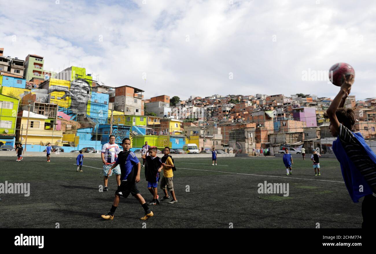 Gabriel Jesus Hi Res Stock Photography And Images Page 2 Alamy