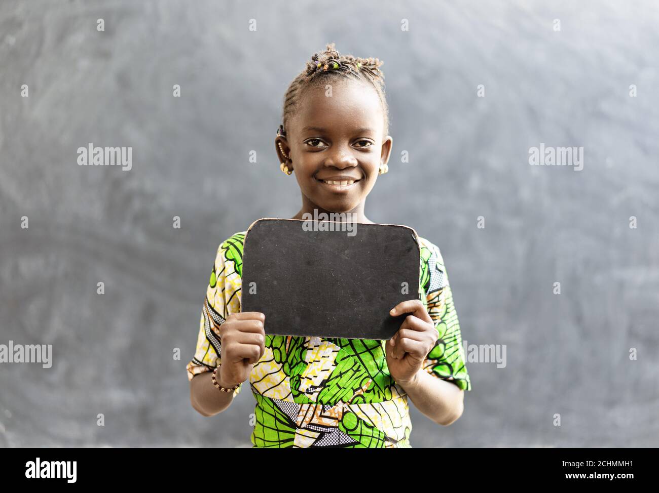 African school kid in uniform hi-res stock photography and images - Alamy