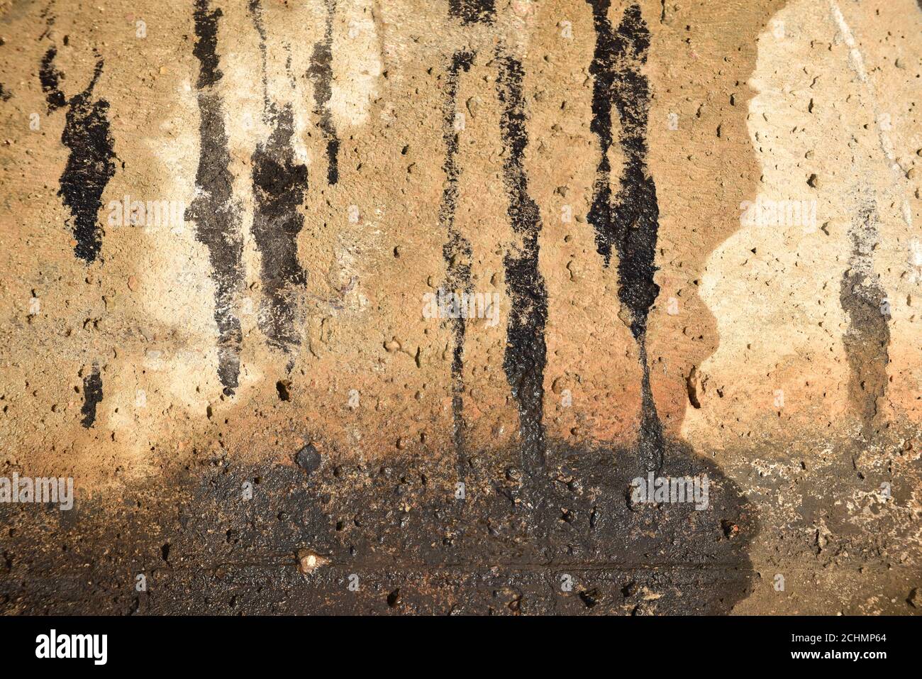 Rain water leaks on the wall causing damage at exterior Stock Photo Alamy