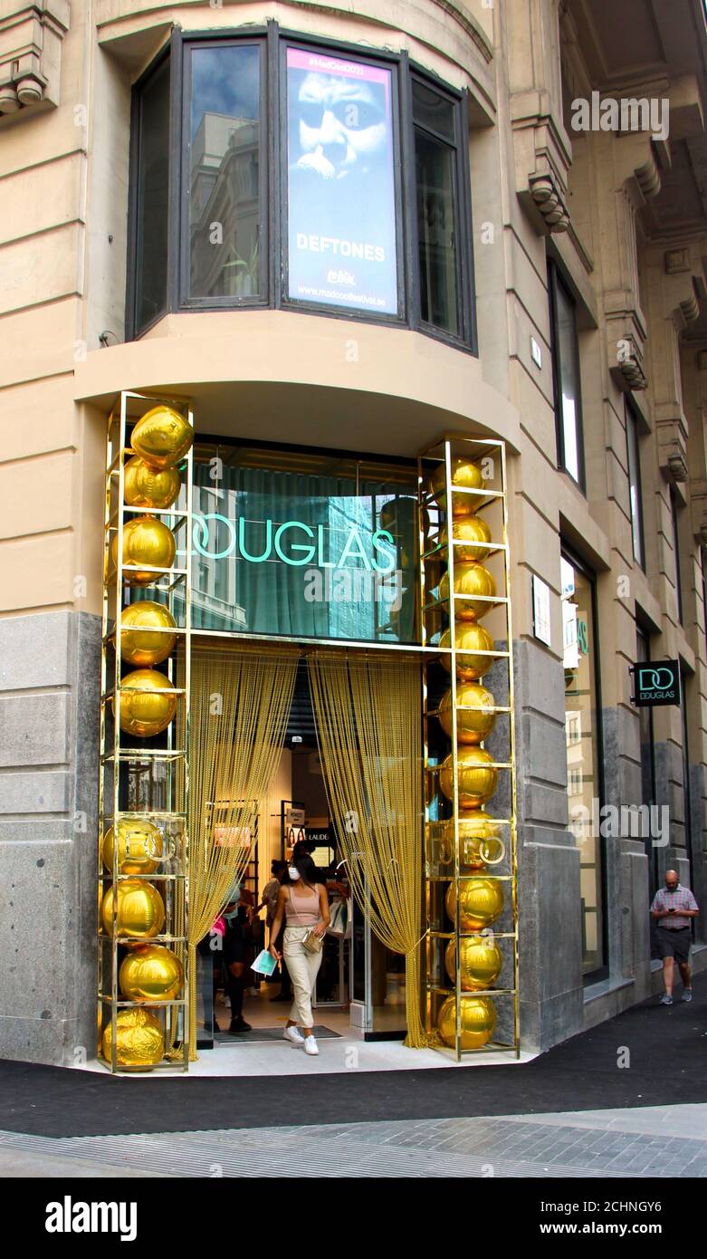 Douglas Shop High Resolution Stock Photography And Images Alamy